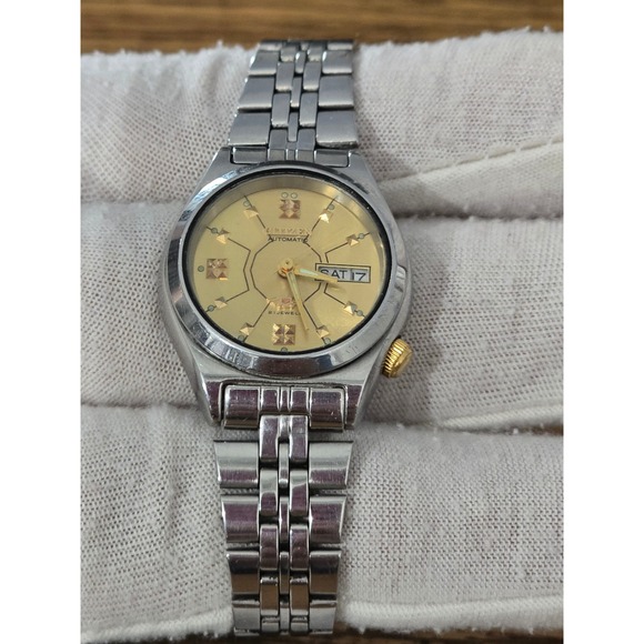 Vintage Citizen Automatic Watch 21 Jewels Gold Dial Day Date Y2K Quiet Luxury main image 5
